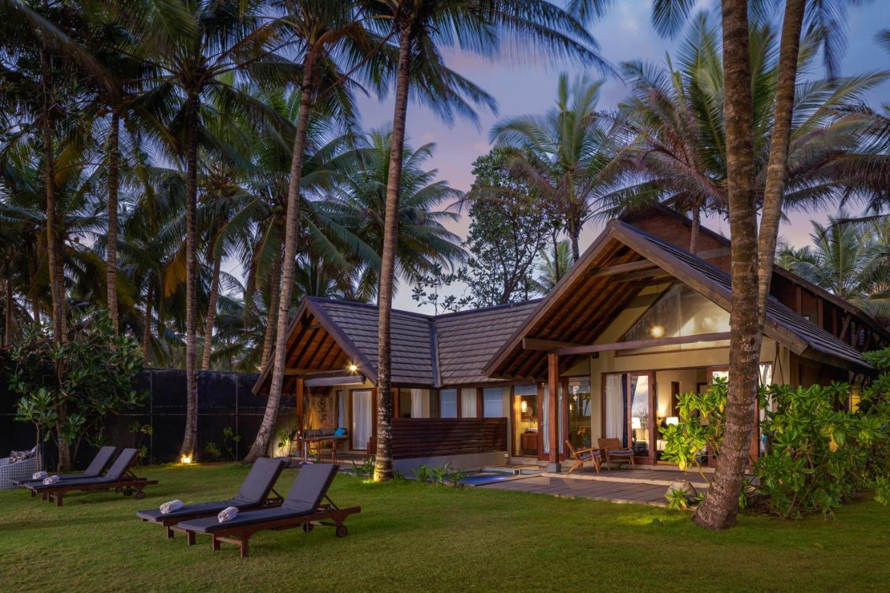 Ayana Sea Hotel Wadduwa Bagian luar foto