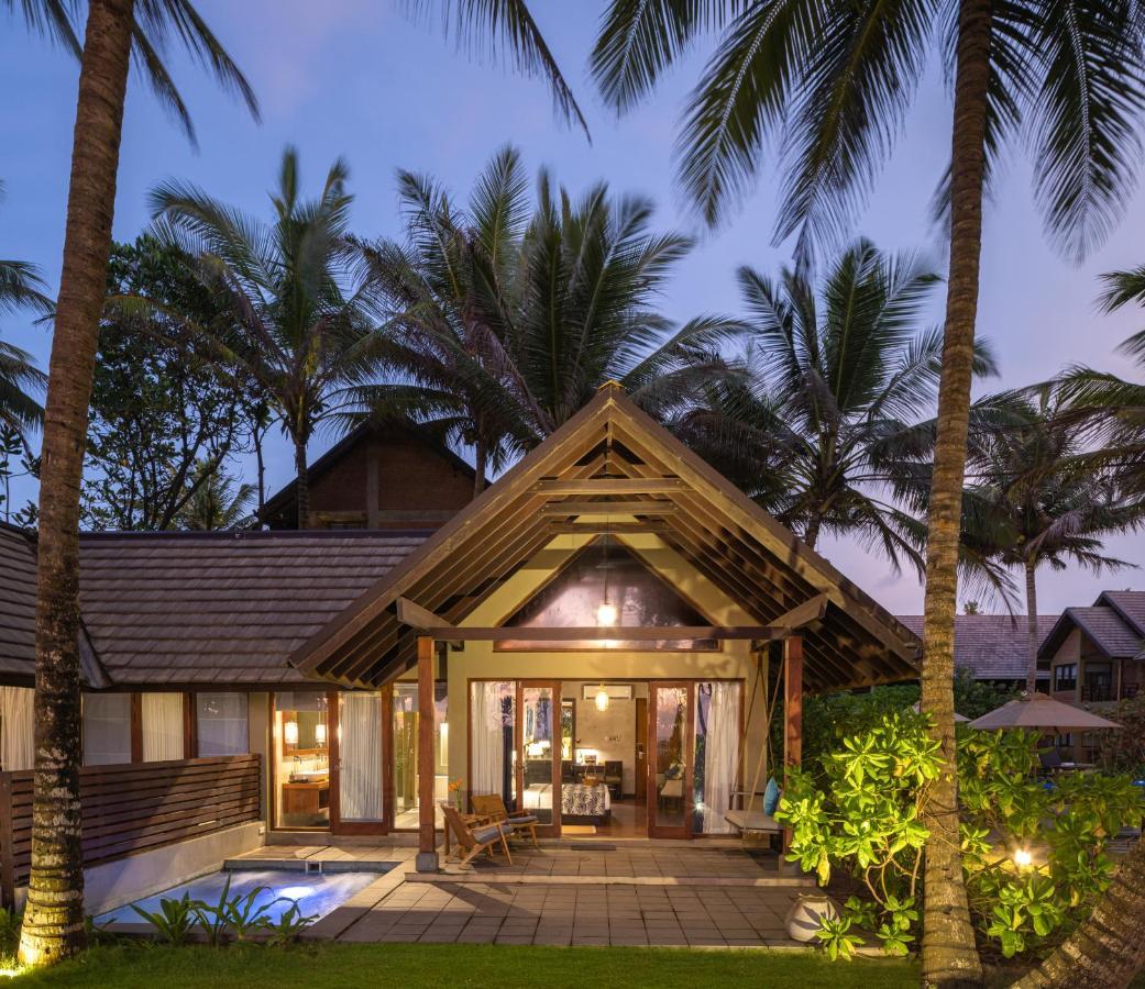 Ayana Sea Hotel Wadduwa Bagian luar foto