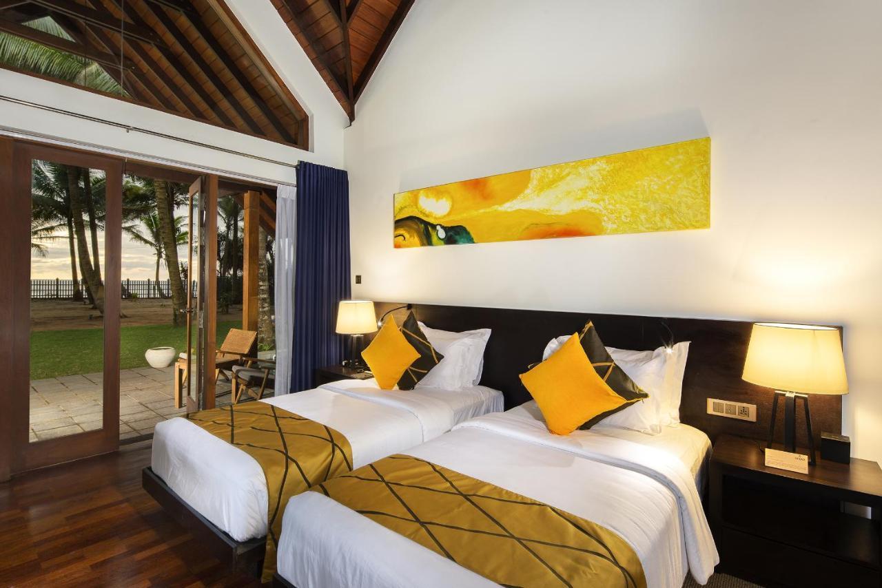 Ayana Sea Hotel Wadduwa Bagian luar foto