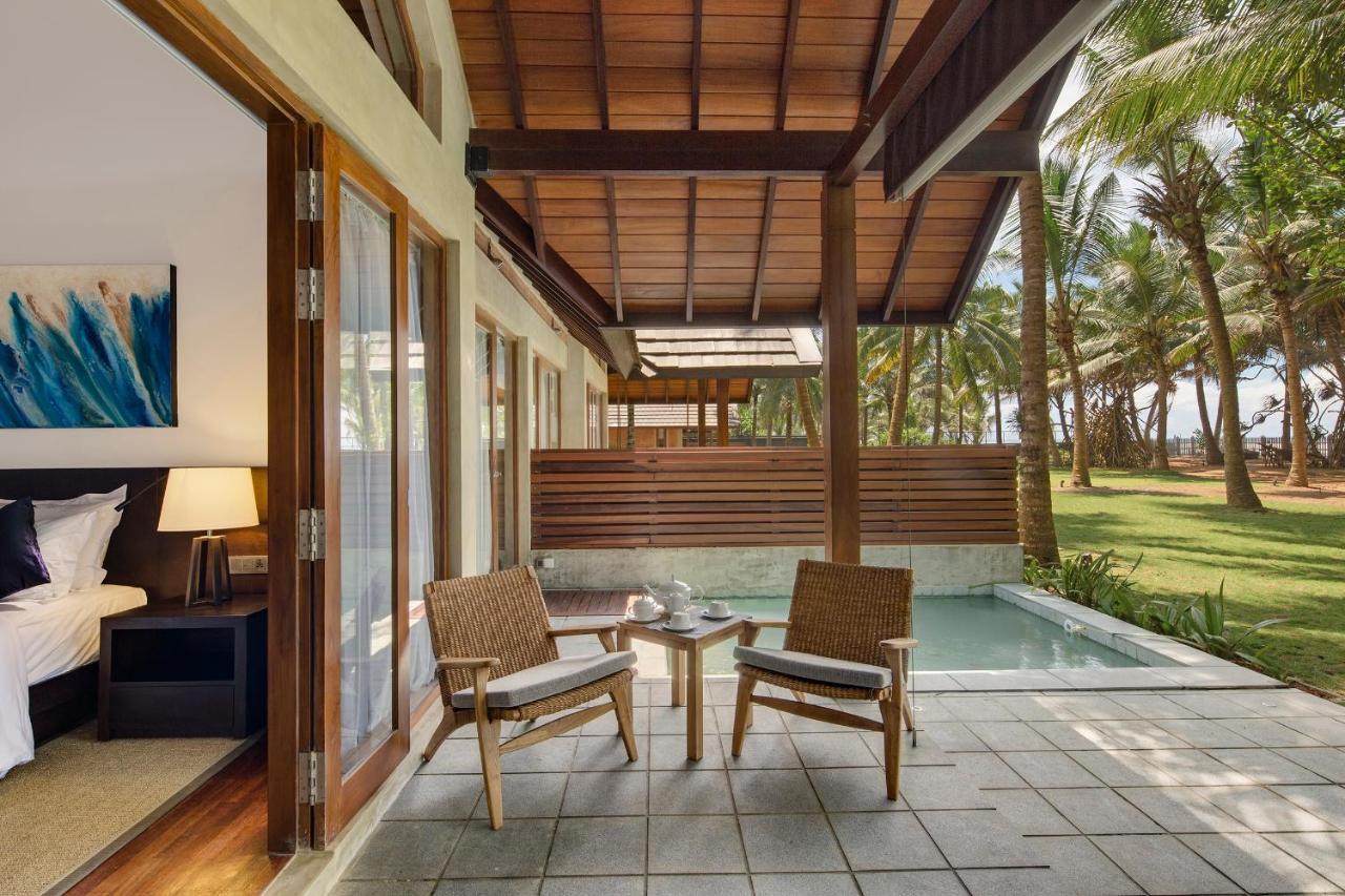 Ayana Sea Hotel Wadduwa Bagian luar foto